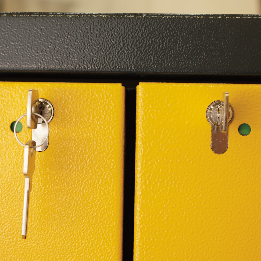 Armoire coupe-feu asecos® Q-PEGASUS / type 90, 3 tablettes, haut. x larg. x prof. 1 953 x 1 193 x 615 mm, jaune d’or N° de l'image du produit 6 : Armoire coupe-feu asecos® Q-PEGASUS / type 90, 3 tablettes, haut. x larg. x prof. 1 953 x 1 193 x 615 mm, jaune d’or