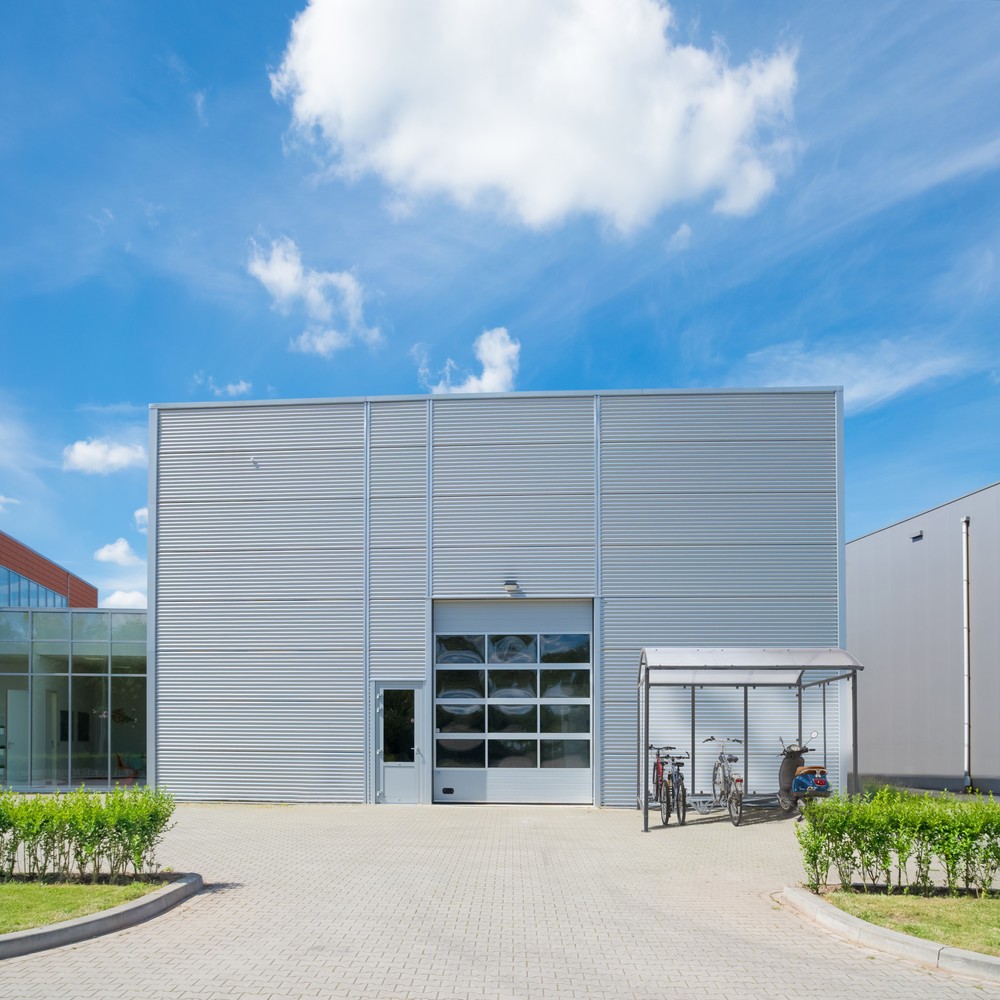 Illustration du produit: MOTTEZ Abri pour 6 vélos et 2 scooters, motos