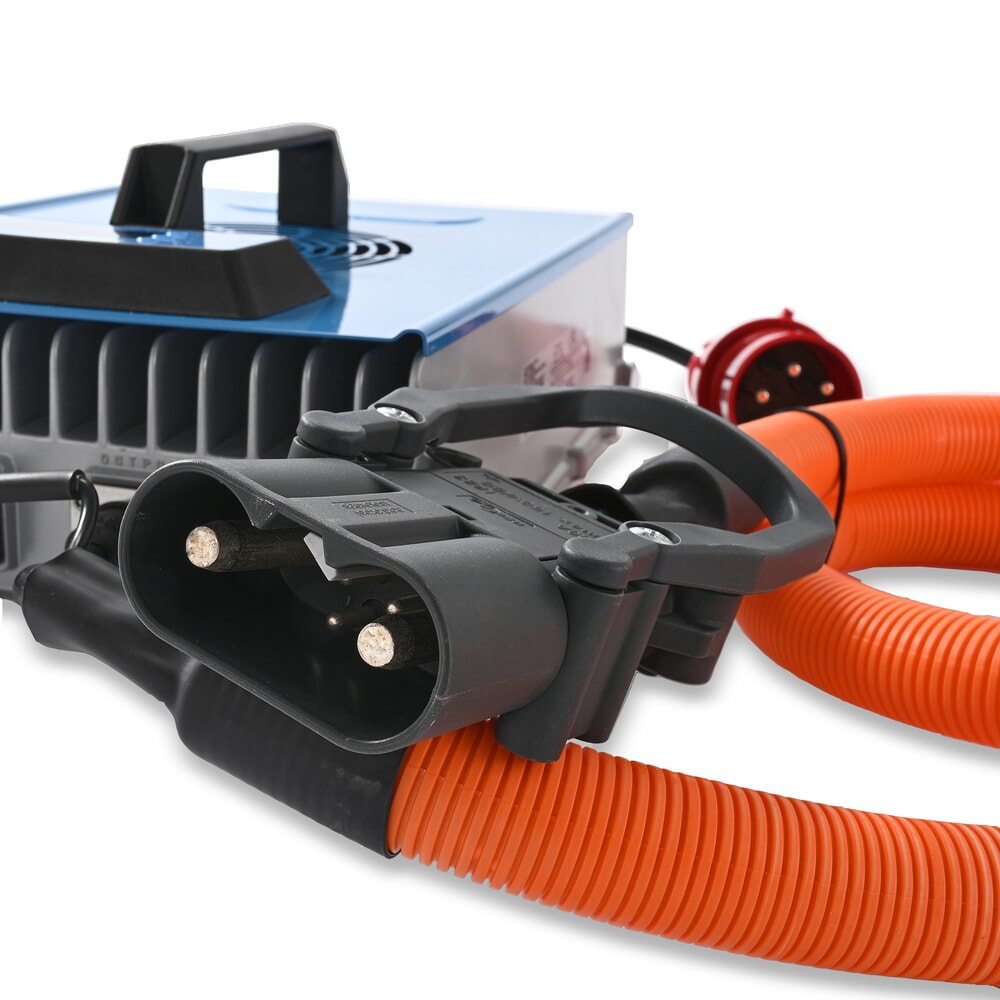N° de l'image du produit 6 : Chargeur de batterie externe D400, 80 V, 60 A, CEE rouge 32 A, 5 broches - 3P+N+E pour chariot élévateur électrique AntOn by Jungheinrich CBH 2.0