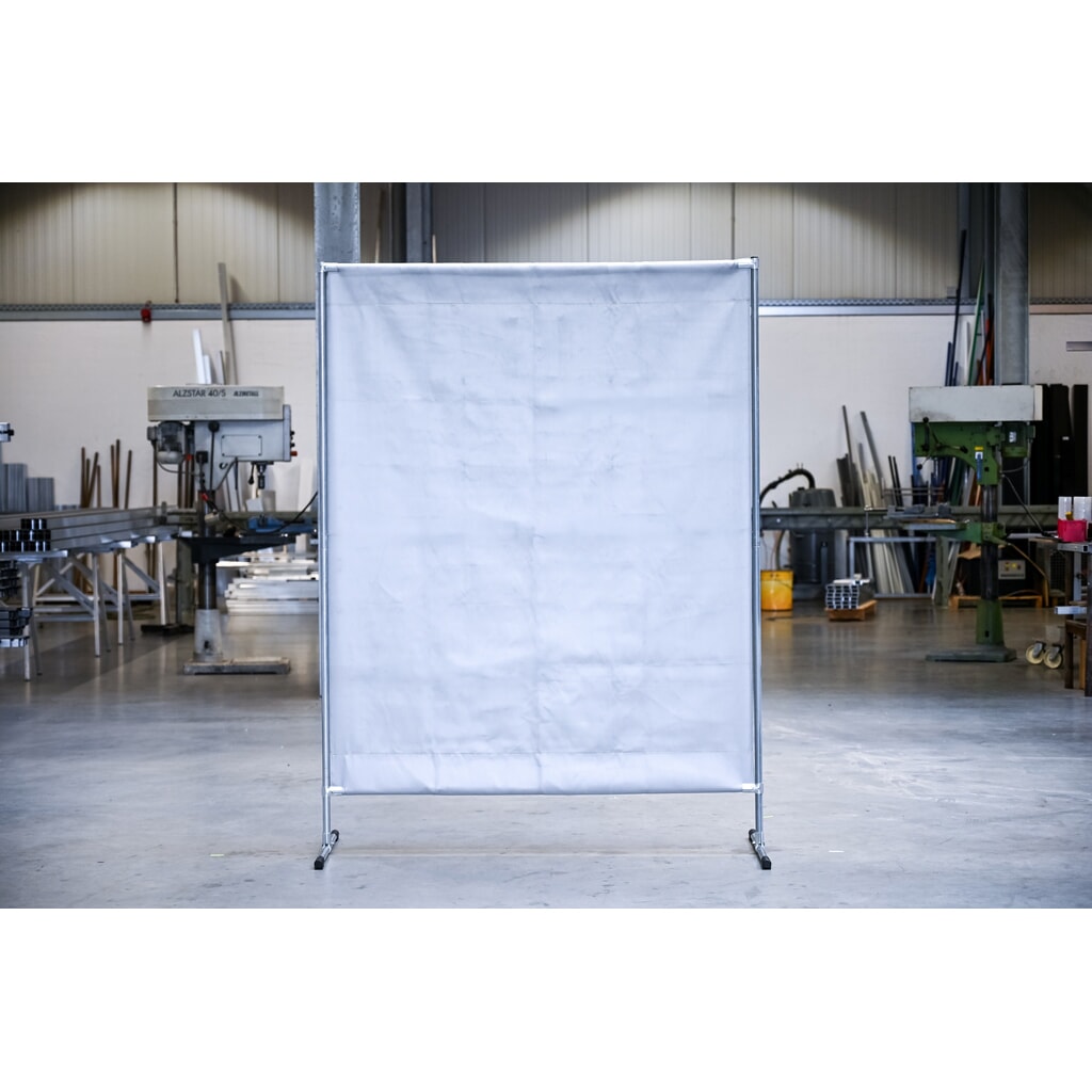 Écran de protection pour soudeur, housse de protection thermique / contre les éclaboussures conforme DIN EN 13501-1, lxH 1 400 x 2 000 mm, gris/argent Illustration du produit: Écran de protection pour soudeur, housse de protection thermique / contre les éclaboussures conforme DIN EN 13501-1, lxH 1 400 x 2 000 mm, gris/argent