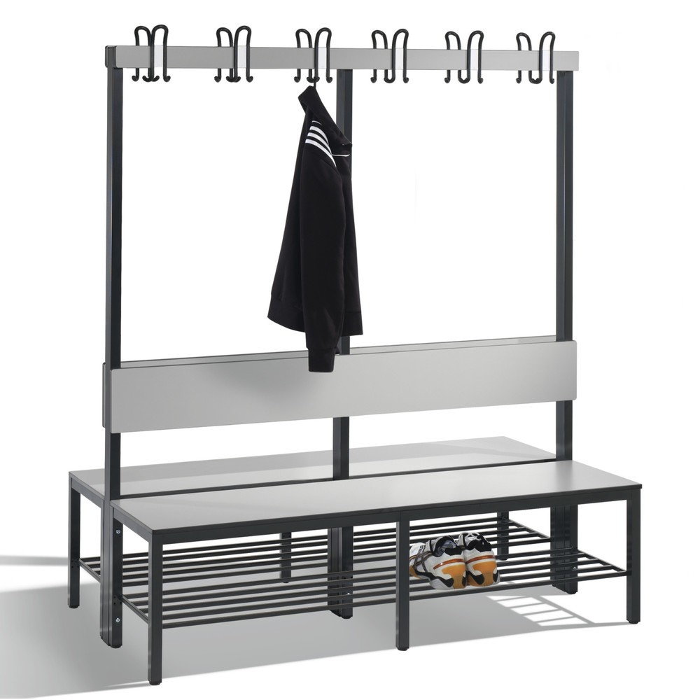 Illustration du produit: Banc pour vestiaire C+P Basic Plus, longueur 1 500 mm, utilisable des deux côtés, avec dossier, 2x6 crochets doubles, avec râtelier range-chaussures gris-noir/gris-argent