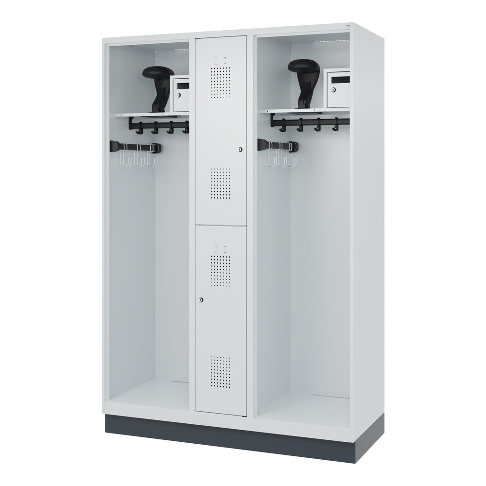 Numéro de l'image du produit 5: C+P Vestiaire pompier MAXI, socle, HxlxP 1 850 x 1 300 x 500 mm, gris clair, avec support de casque