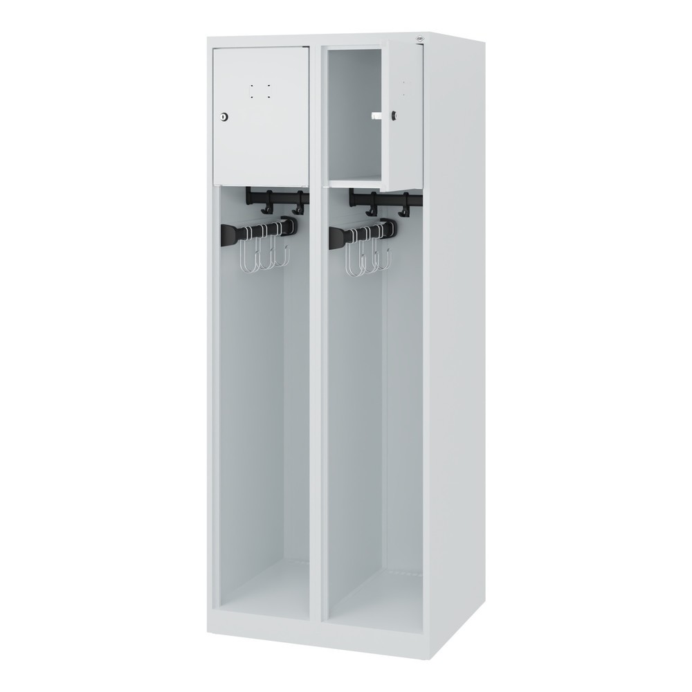 Numéro de l'image du produit 1: C+P Vestiaire pompier YOUNGSTER, patins, 2 compartiments, HxlxP 1 530 x 600 x 500 mm, gris clair
