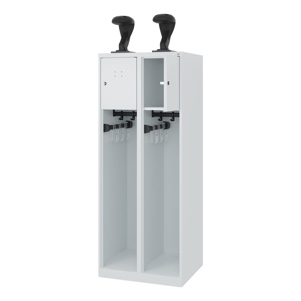 Numéro de l'image du produit 1: C+P Vestiaire pompier YOUNGSTER, patins, 2 compartiments, HxlxP 1 530 x 600 x 500 mm, gris clair, avec support de casque