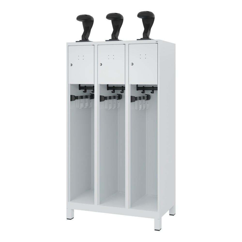 Numéro de l'image du produit 5: C+P Vestiaire pompier YOUNGSTER, pieds, 3 compartiments, HxlxP 1 530 x 900 x 500 mm, gris clair, avec support de casque