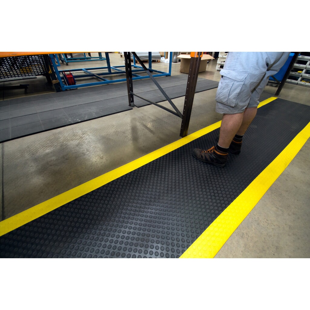 Tapis anti-fatigue COBA Orthomat® Dot, monocouche, noir, l × L 900 x mètre linéaire N° de l'image du produit 4 : Tapis anti-fatigue COBA Orthomat® Dot, monocouche, noir, l × L 900 x mètre linéaire