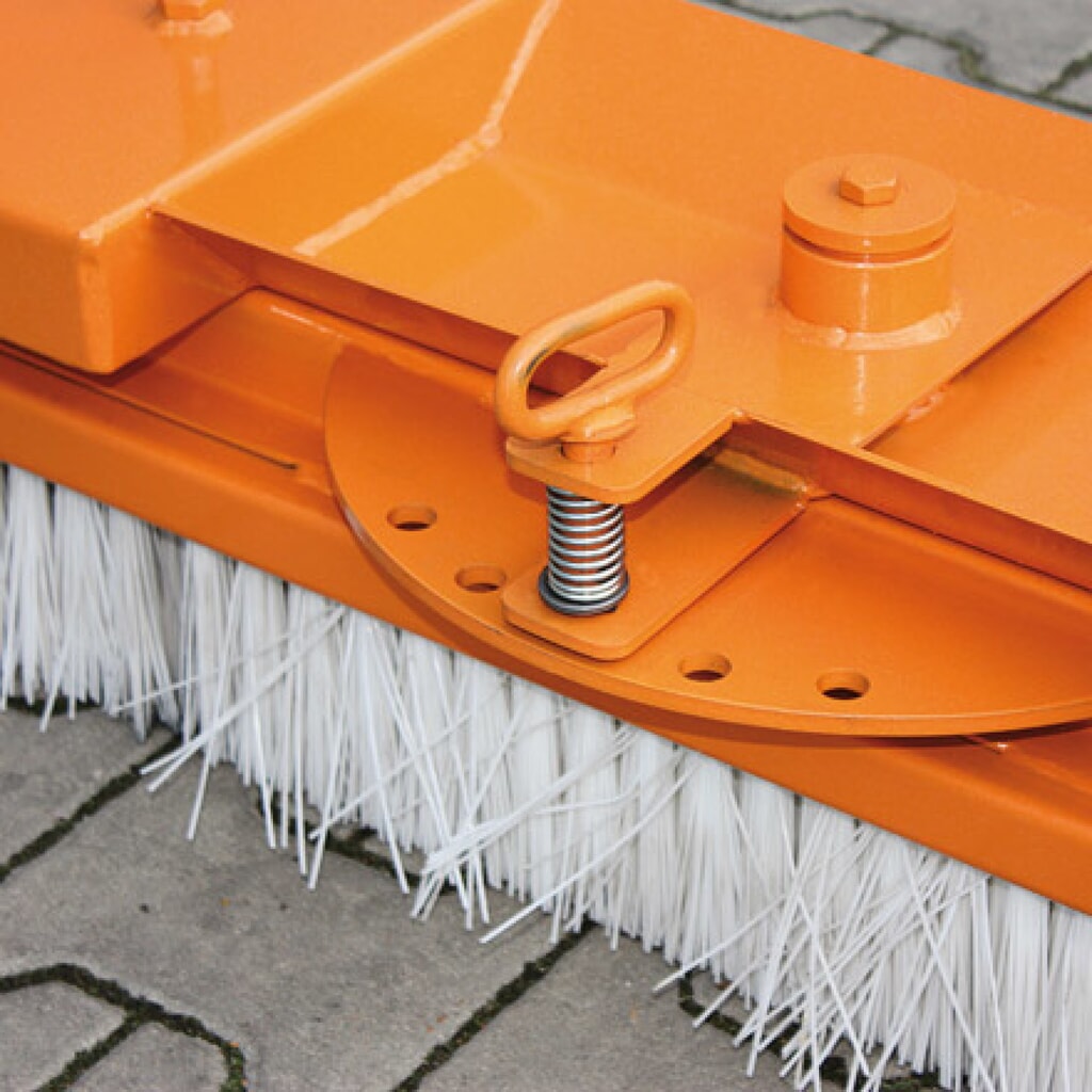 N° de l'image du produit 2 : Eichinger® Balai pour chariot élévateur, chargeur à roues, etc., largeur 1 000 mm orangé pur