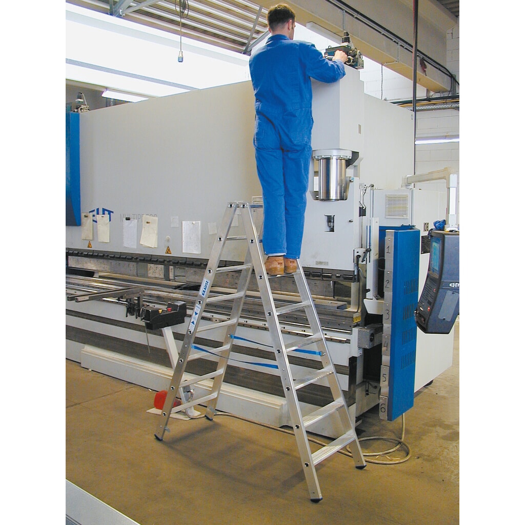 Escabeau à marches KRAUSE® , accessible des 2 côtés, grande rigidité garantie par sertissage en aluminium