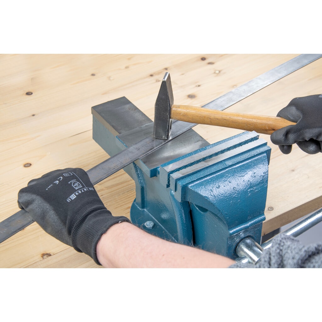 Étau Steinbock®, fixe, en fonte robuste, largeur de mors 125 mm N° de l'image du produit 9 : Étau Steinbock®, fixe, en fonte robuste, largeur de mors 125 mm