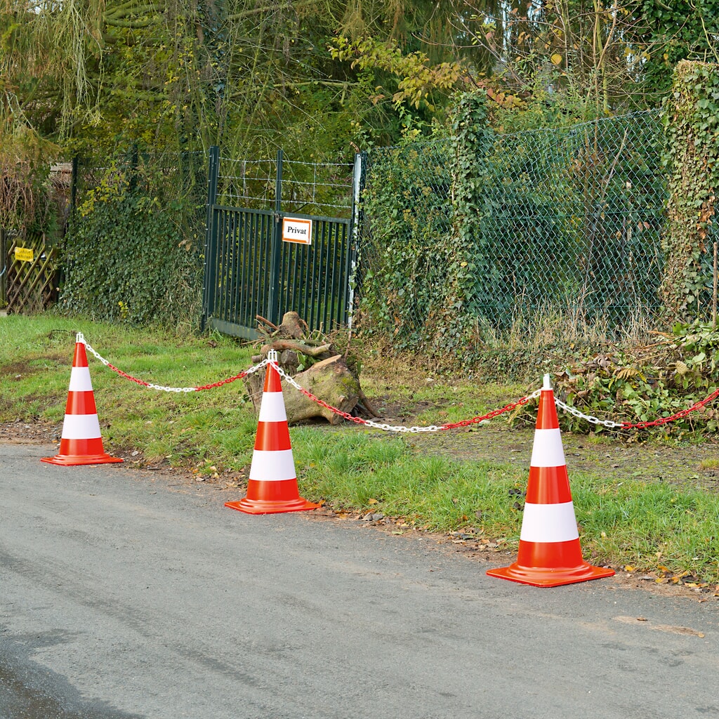 Jeu de cônes de signalisation, lumineux de jour, hauteur 750 mm N° de l'image du produit 2 : Jeu de cônes de signalisation, lumineux de jour, hauteur 750 mm