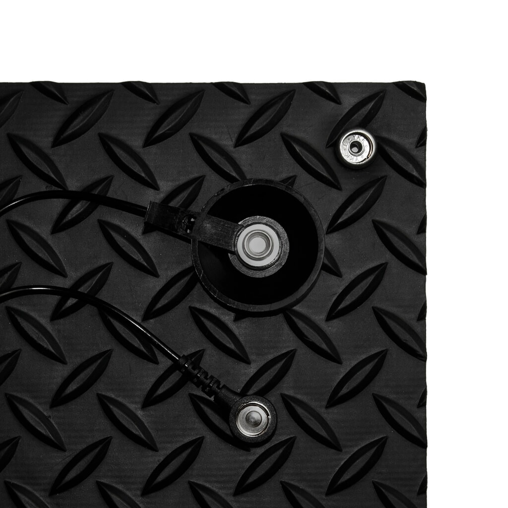 Tapis anti-fatigue NoTrax Diamond Stat™, l x L 600 x 910 mm, noir N° de l'image du produit 3 : Tapis anti-fatigue NoTrax Diamond Stat™, l x L 600 x 910 mm, noir