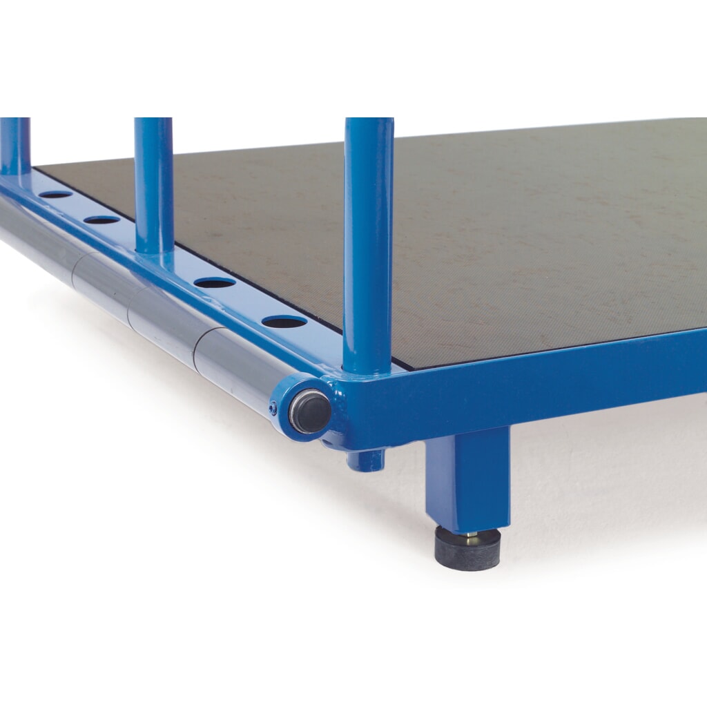 Pieds pour rack à panneaux fetra®, hauteur de passage des fourches 100 mm Illustration du produit: Pieds pour rack à panneaux fetra®, hauteur de passage des fourches 100 mm