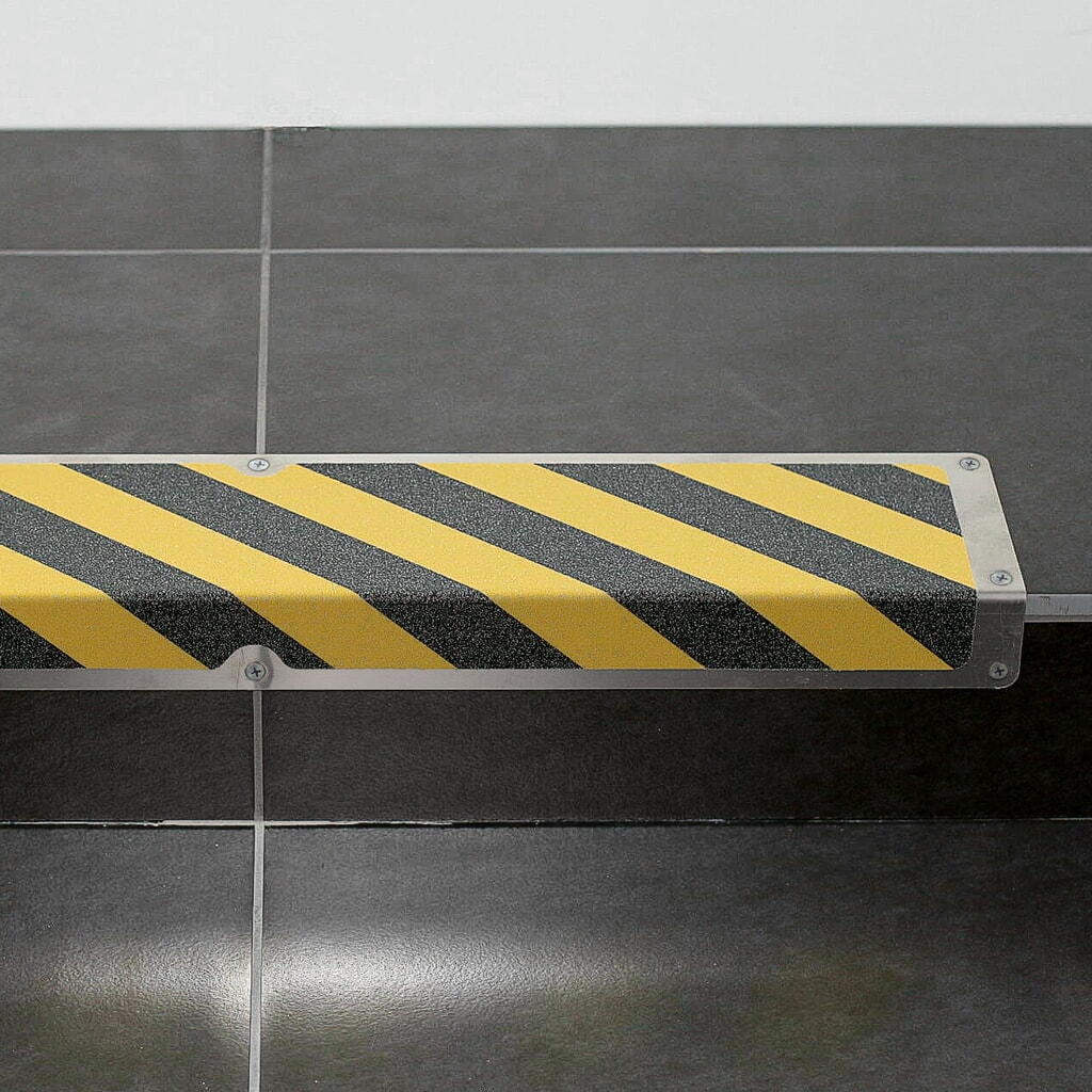 Illustration du produit: Tapis antidérapant « Achtung Stolpergefahr », L x l 635 x 114 mm