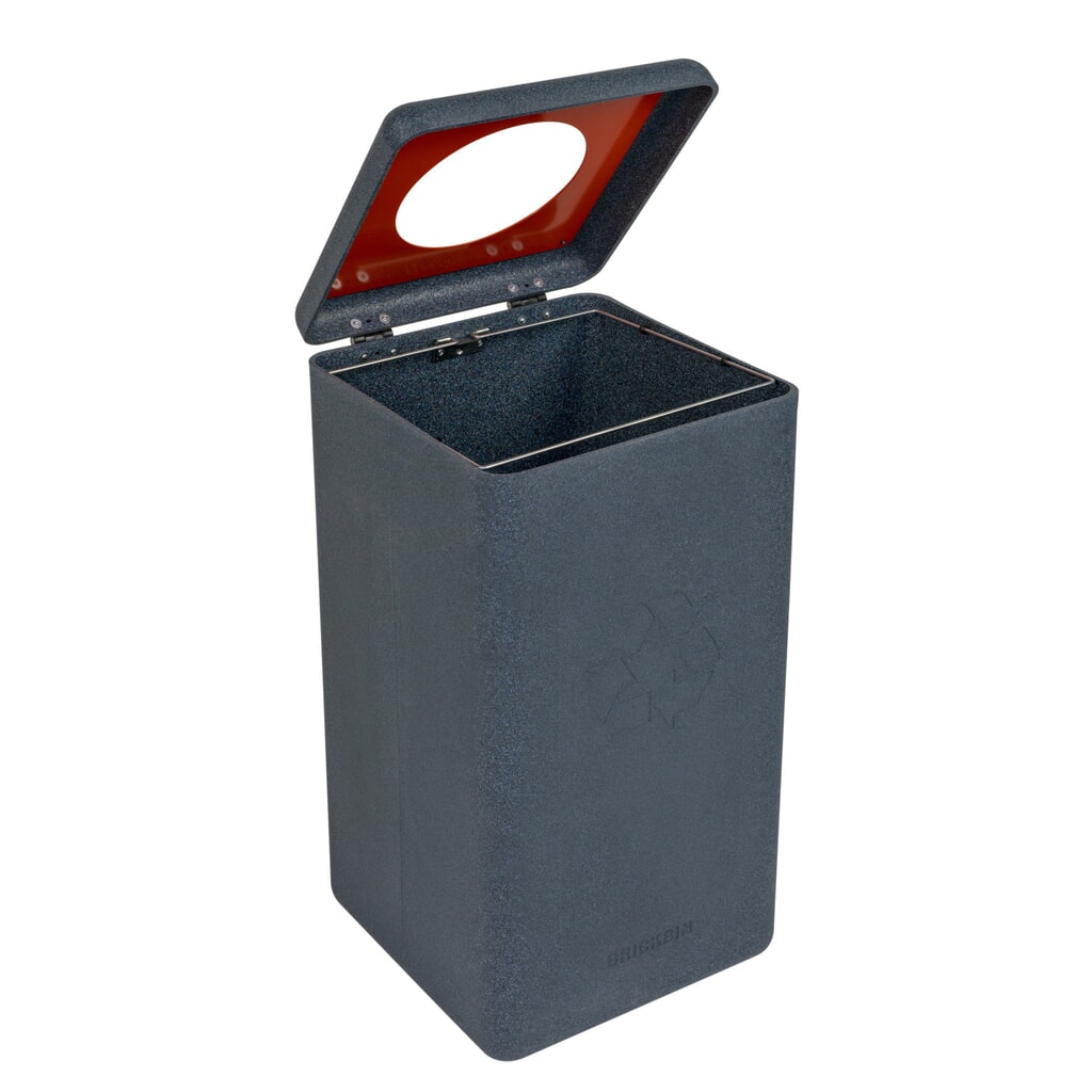 Poubelle à plastique BRICKBIN, en plastique recyclé, 65 litres, carrée, gris/orange N° de l'image du produit 3 : Poubelle à plastique BRICKBIN, en plastique recyclé, 65 litres, carrée, gris/orange