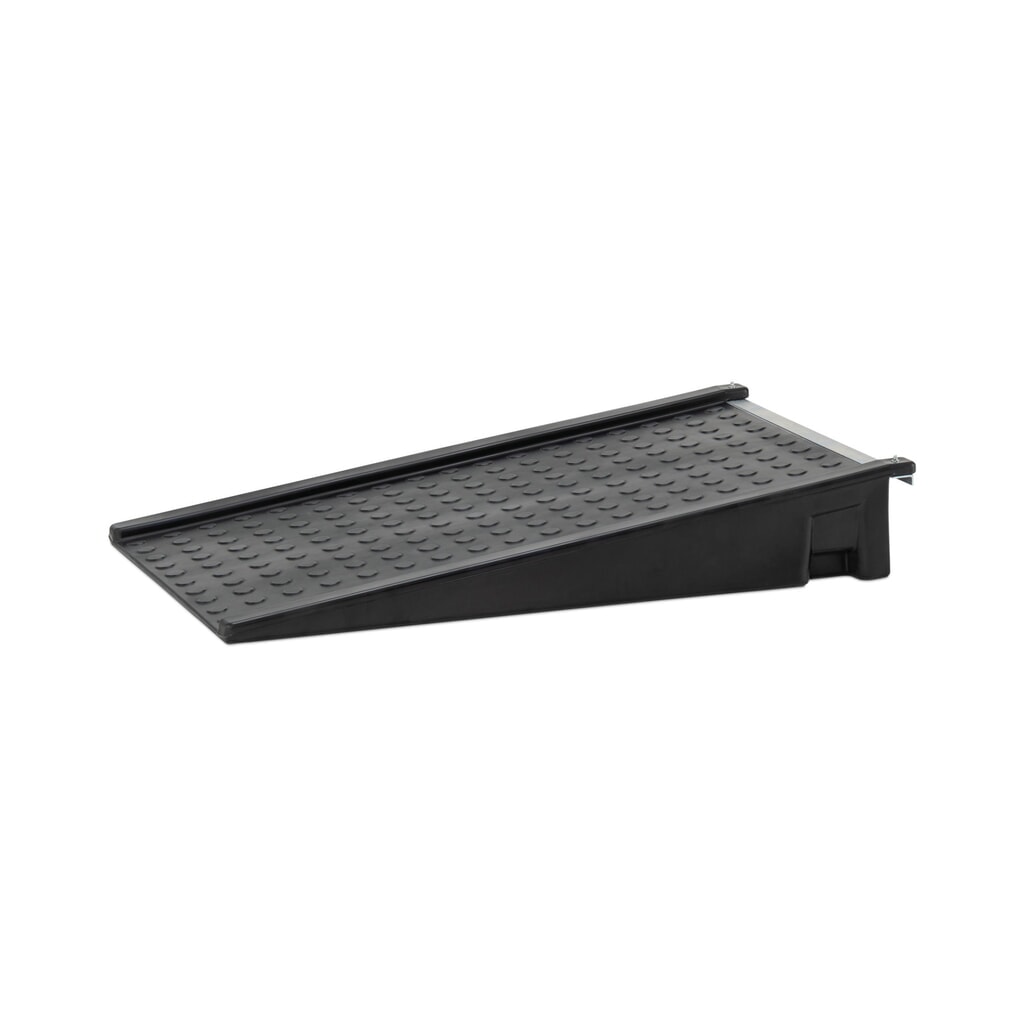 Rampe d'accès pour bac de récupération de fûts CEMO 270/8, HxlxP 200 x 800 x 1 250 mm, capacité de charge 300 kg Illustration du produit: Rampe d'accès pour bac de récupération de fûts CEMO 270/8, HxlxP 200 x 800 x 1 250 mm, capacité de charge 300 kg