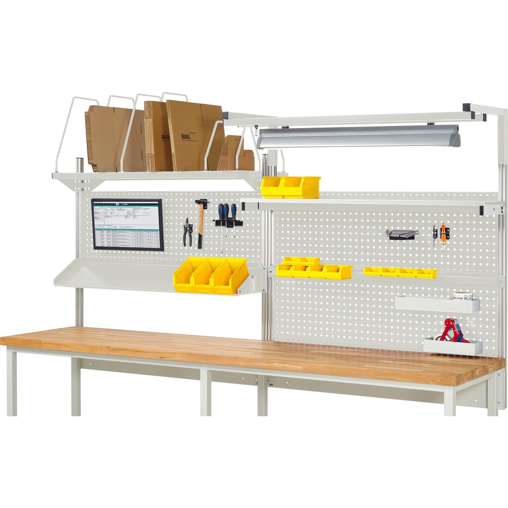 Illustration du produit: Module d’établi RAU, haut. x larg. x prof. 1 380 x 3 000 x 3 000 mm, avec 1 étagère, 1 rail de fixation, 1 surface métallique inclinable, 1 support pour écran plat et 1 lampe, kit complet 06 pour largeur de produit 3 000 mm