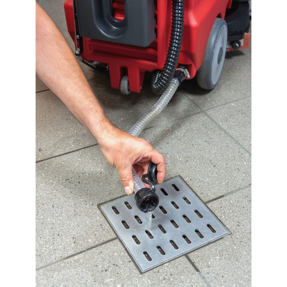 Autolaveuse SPRiNTUS Torana guidée à la main avec entraînement direct N° de l'image du produit 2 : Autolaveuse SPRiNTUS Torana guidée à la main avec entraînement direct