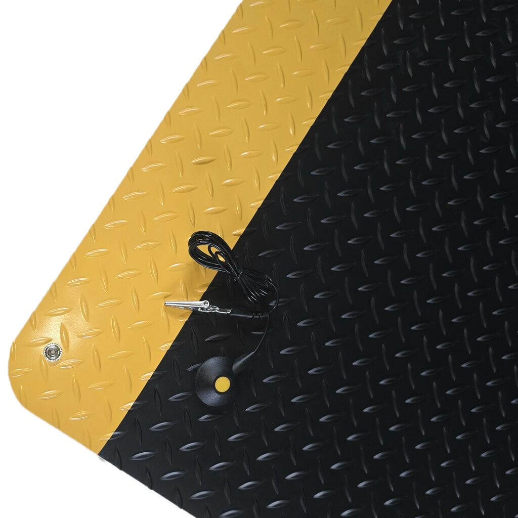 Tapis anti-fatigue ESD ErgoSoft Strong Steinbock®, sculptures en losange, double épaisseur, l x L 600 x 1 000 mm, noir/jaune Illustration du produit: Tapis anti-fatigue ESD ErgoSoft Strong Steinbock®, sculptures en losange, double épaisseur, l x L 600 x 1 000 mm, noir/jaune