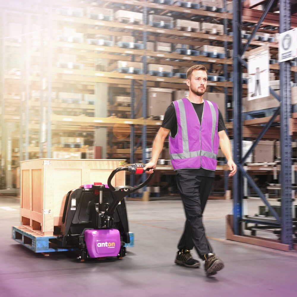 N° de l'image du produit 12 : Transpalette électrique AntOn par Jungheinrich PTL 1.5 avec roues de support, extra-large pour palettes spéciales, capacité de charge 1 500 kg, longueur de fourche 1.150 mm