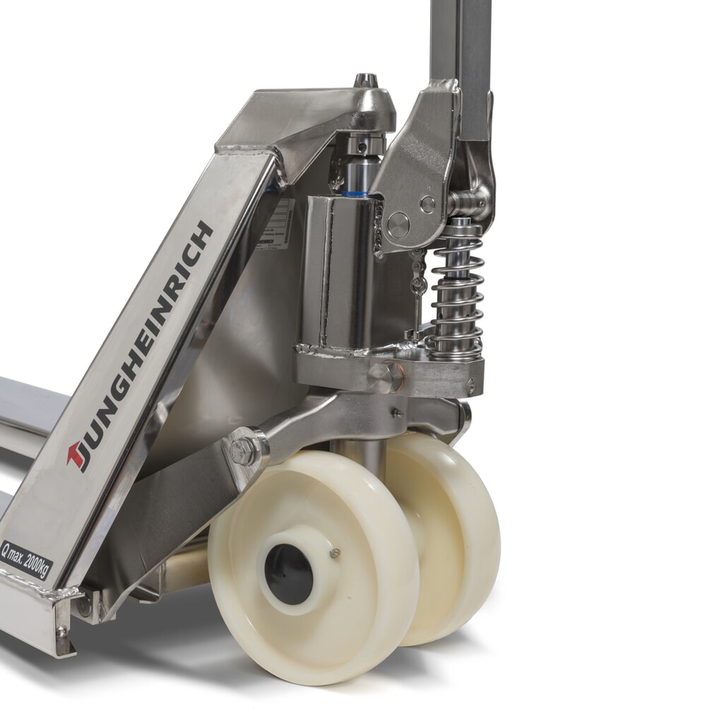 N° de l'image du produit 3 : Transpalette manuel en acier inoxydable Jungheinrich AM I20p, version professionnelle, capacité de charge 2 000 kg, largeur spéciale des fourches de 680 mm, longueur des fourches 1 220 mm, nylon, galets tandem